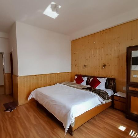 Hotel New Gyespa Kyelang Kültér fotó
