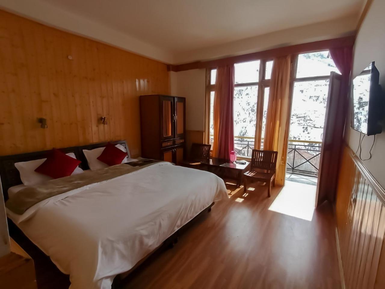 Hotel New Gyespa Kyelang Kültér fotó