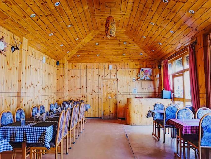 Hotel New Gyespa Kyelang Kültér fotó
